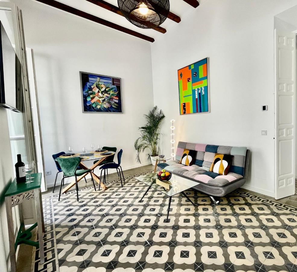 Picasso'S Tres Puertas 4 Bedrooms มาลากา ภายนอก รูปภาพ